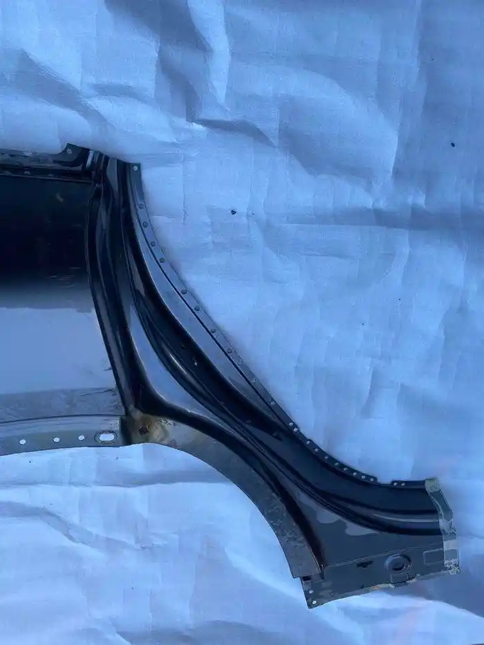 Mercedes GLA W247 Błotnik Tył Tylny Prawy