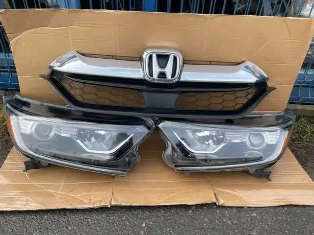 Honda CRV V 2017- USA lampa reflektor  prawa  europa