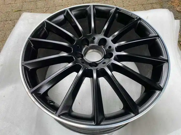 Mercedes CLA W118 Pojedyńcza Felga 19