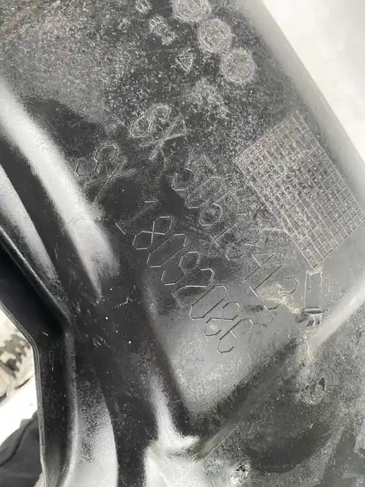 Alfa Romeo Giulietta Nadkole Lewe Przednie