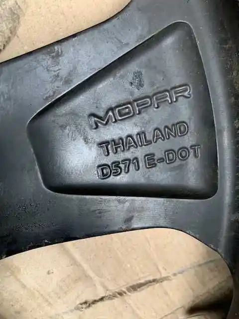 FELGA  ALU JEEP  17" ET 40  + Czujnik