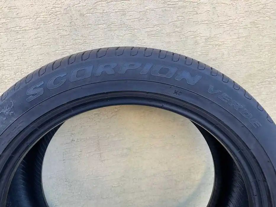 Opona lato 20' PIRELLI Scorpion Verde 255/45/20 101W bieżnik 5mm 2016r
