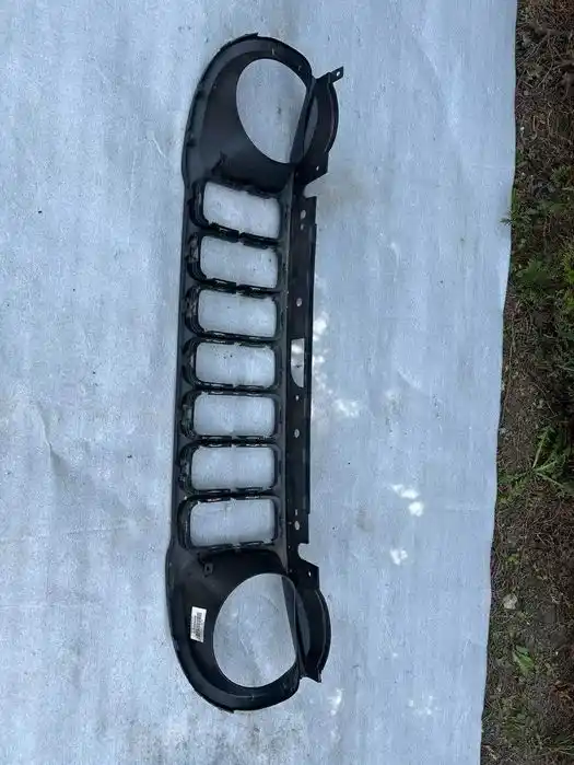 Jeep Renegade Lift Atrapa Grill