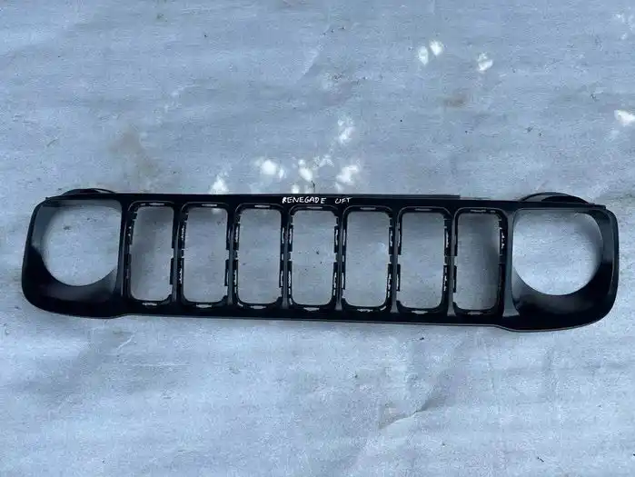 Jeep Renegade Lift Atrapa Grill