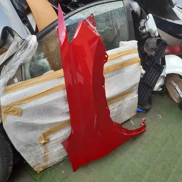 Honda CRV VI Błotnik Prawy
