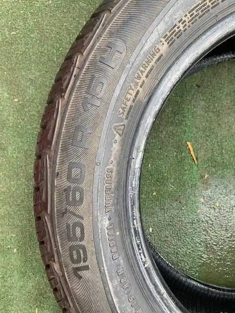 Opona Uniroyal RainExpert  195/60/15 88H 7,5mm