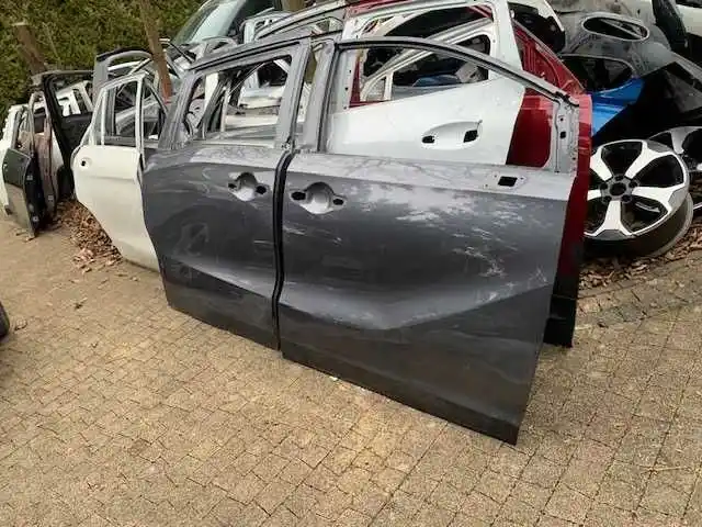 Honda Odyssey V 2017 - drzwi prawe przód