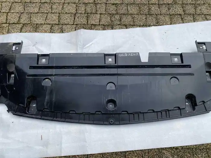 Mercedes GLB W247 AMG Płyta Osłona Zderzaka Przód