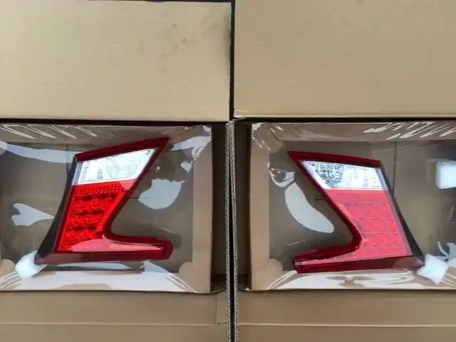Honda Civic IX 2012- Lampa Tył Wewnętrzna I Zewnętrzna Nowa