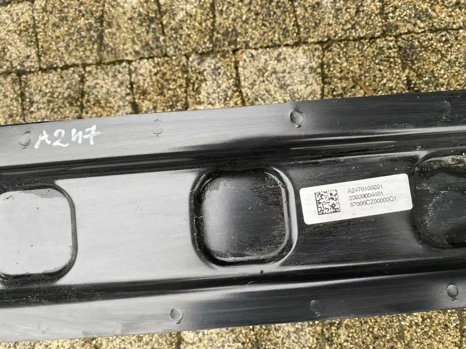 Mercedes B Klasa W247 Belka Zderzaka Tył