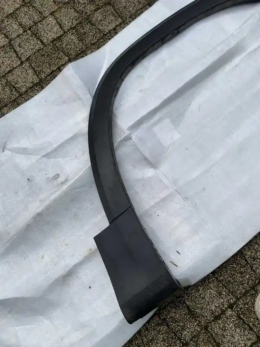 Mercedes EQB W243 Listwa Błotnika Przód Prawy
