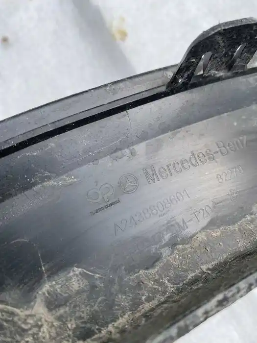Mercedes EQB W243 Listwa Błotnika Przód Prawy