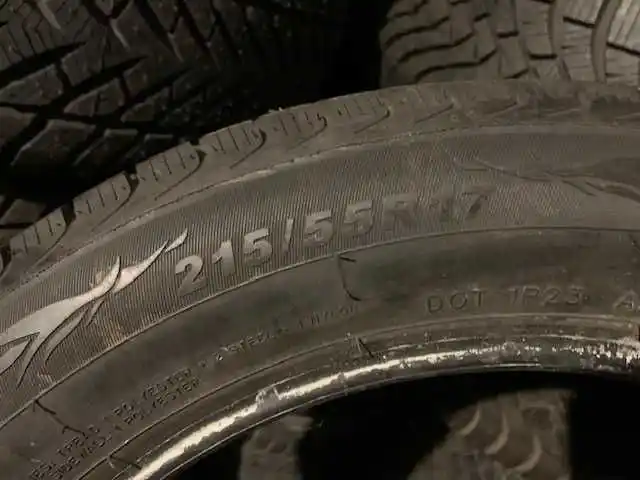 Opony Zimowe 17 Gremax Captur    215/55/17  8mm