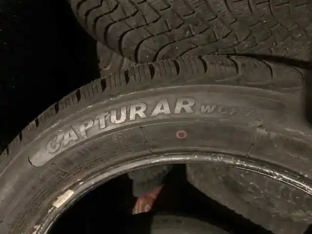 Opony Zimowe 17 Gremax Captur    215/55/17  8mm