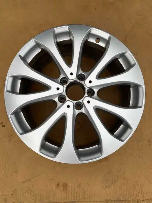 Mercedes E-Klasa W213 Pojedyncza Felga 18