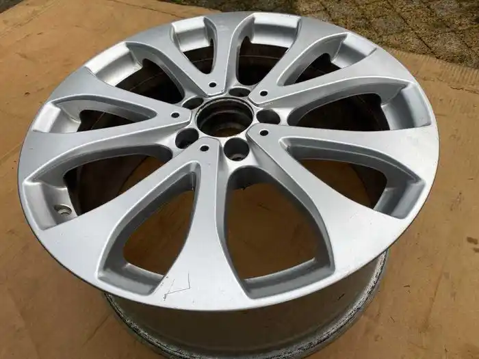 Mercedes E-Klasa W213 Pojedyncza Felga 18