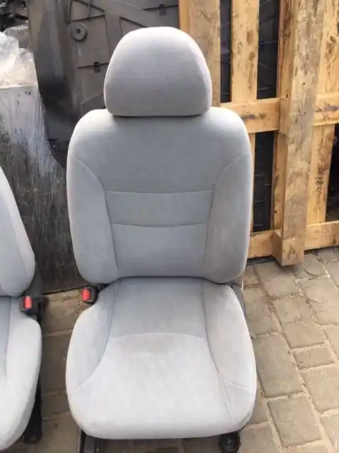 Honda City 2001- Fotele Przód Komplet