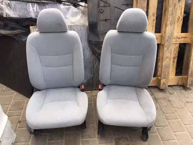 Honda City 2001- Fotele Przód Komplet