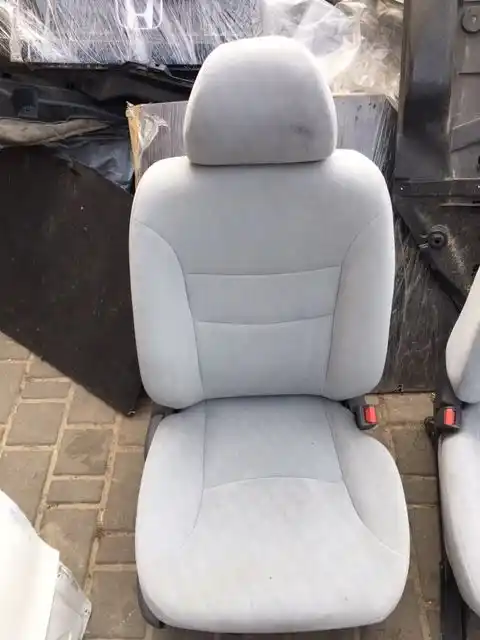 Honda City 2001- Fotele Przód Komplet
