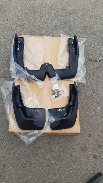Honda CR-V V Chlapacze OEM
