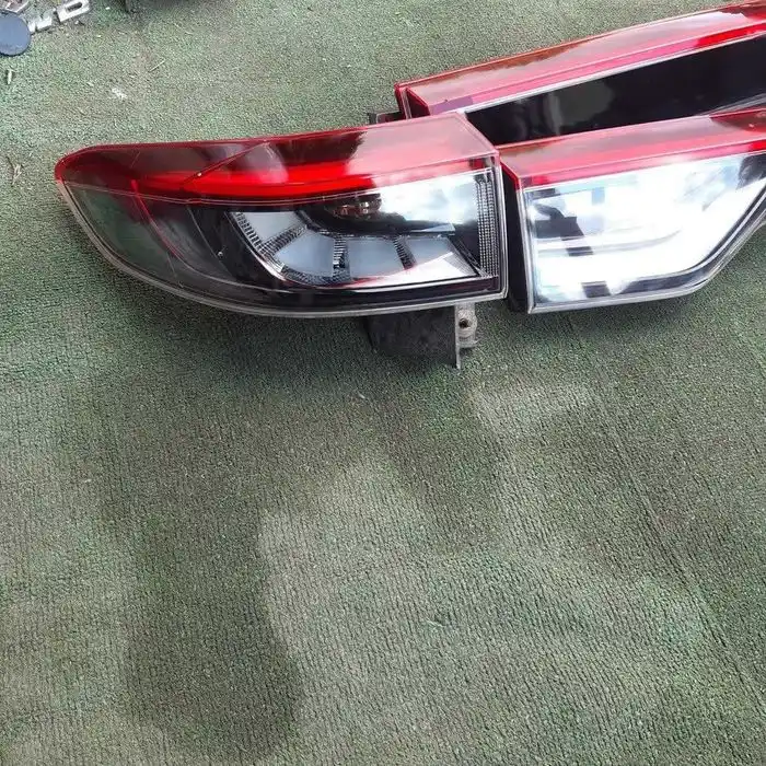 Honda HRV III 2021- Lampa Wewnetrzna