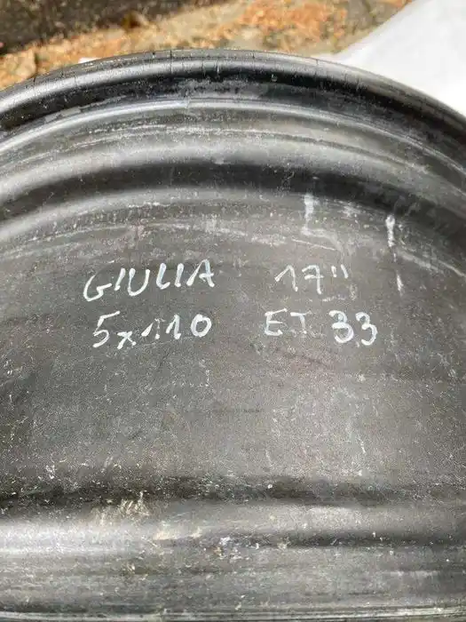 Alfa Romeo Giulia Pojedyncza Felga 17