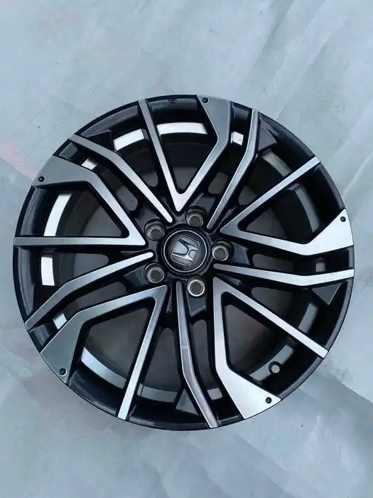Honda Pojedyncza Felga 18