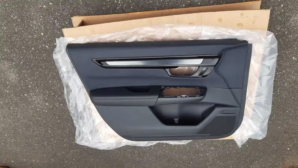 Honda CR-V VI 2024- Boczek Drzwi Przód Lewy