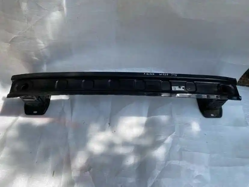 Mercedes A Klasa W177 Belka Zderzaka Tył
