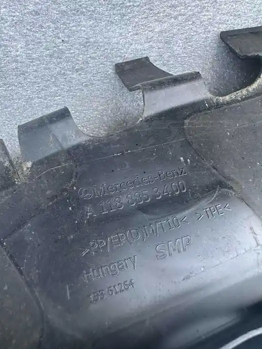 Mercedes CLA W118 Wlot Kierownica Powietrza