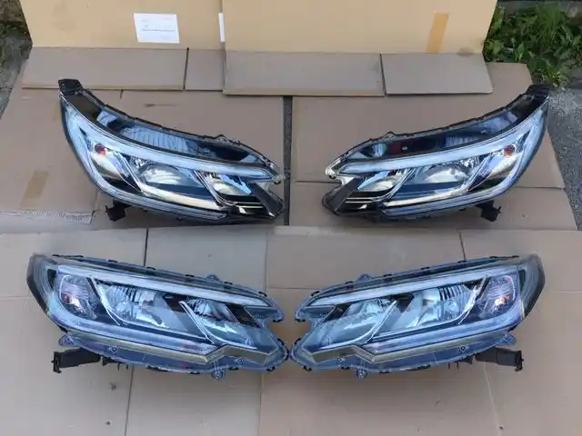 Honda CRV CR-V IV Lift 2015 - Lampa Zwykła
