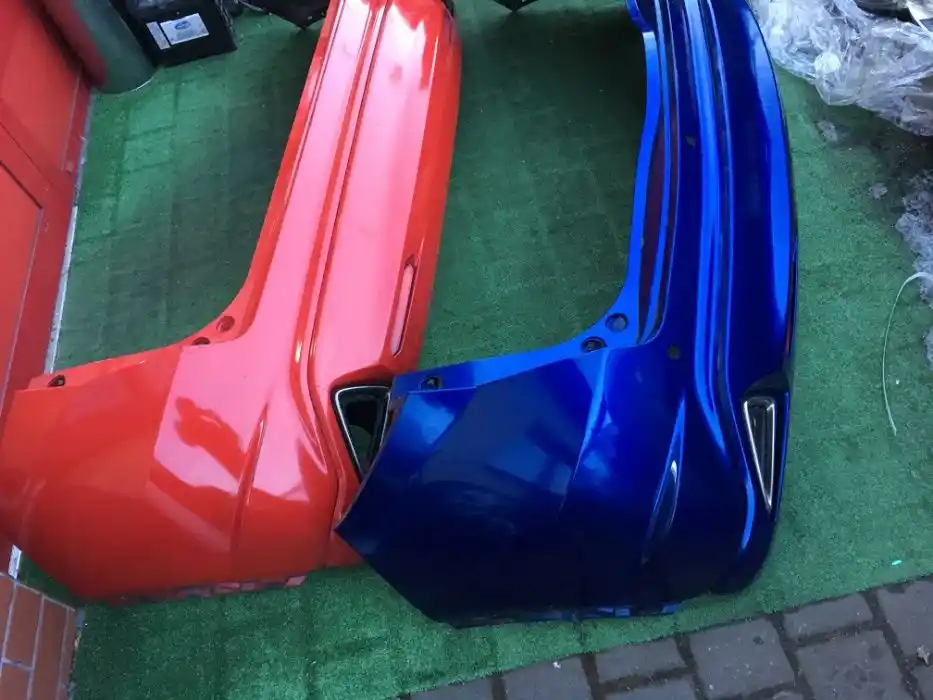 Honda Civic VIII Ufo 06-11 Zderzak Tył