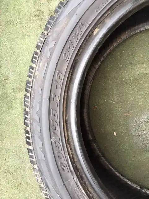 Opona Zimowa Pirelli 205/55/16
