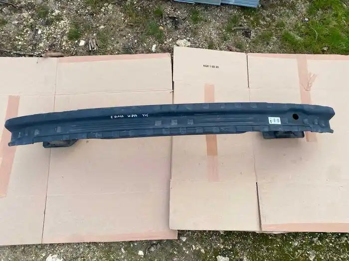 Mercedes E Klasa W213 Belka Zderzaka Tył