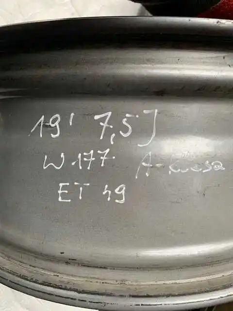 Mercedes w177 A klasa FELGA ALUMINIOWA   19  7,5j et49  ładna