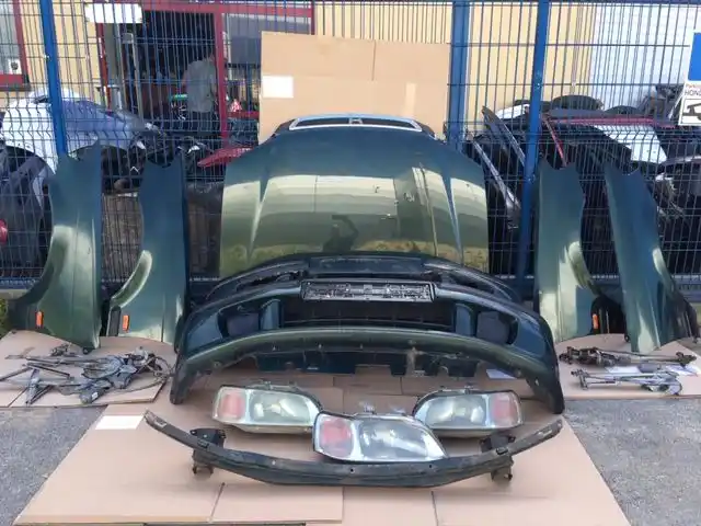 Honda VI 5d 1997 Mb- Błotnik Kod Koloru g86p