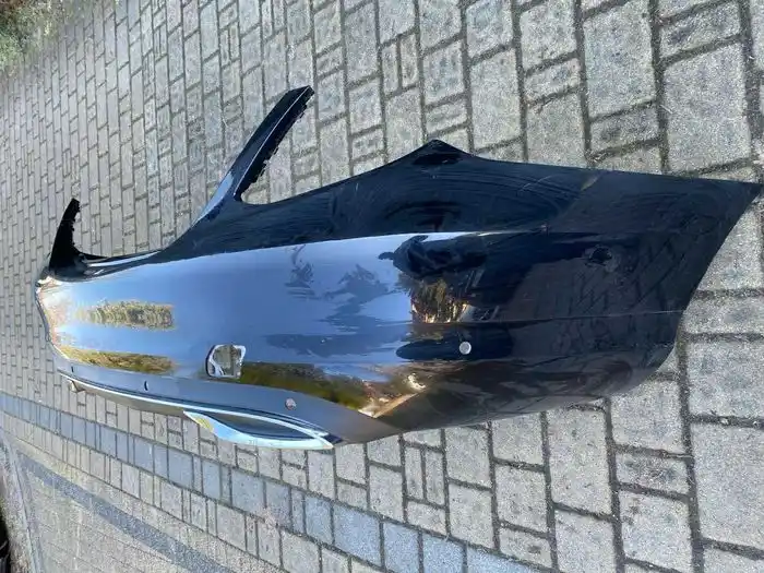Mercedes C Klasa W205 Zderzak Tył Tylny