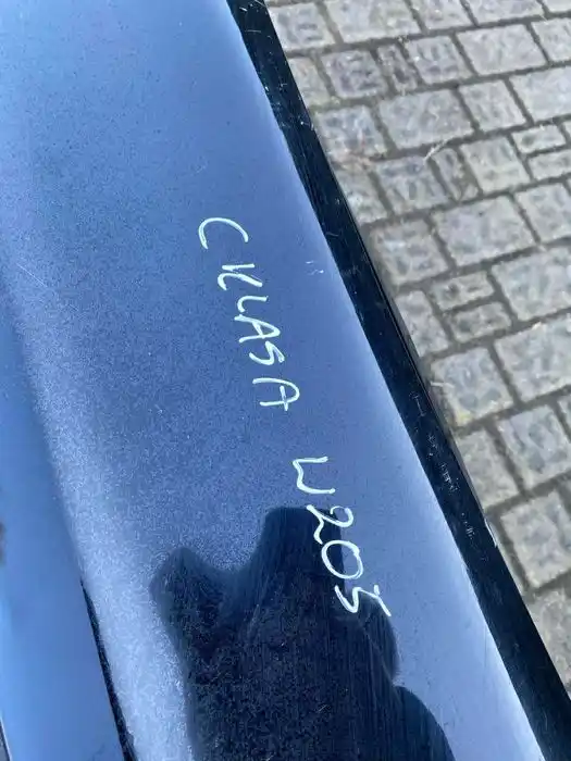 Mercedes C Klasa W205 Zderzak Tył Tylny