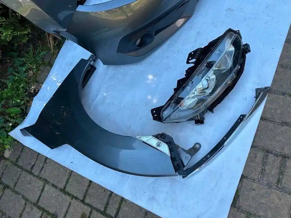 Honda Civic X 1.6D 2017- Kompletny Przód nh737m