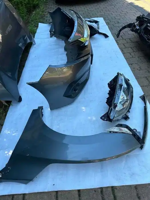Honda Civic X 1.6D 2017- Kompletny Przód nh737m