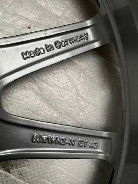 Mercedes  W213  E klasa  Felga 19 8j et44 Ładna