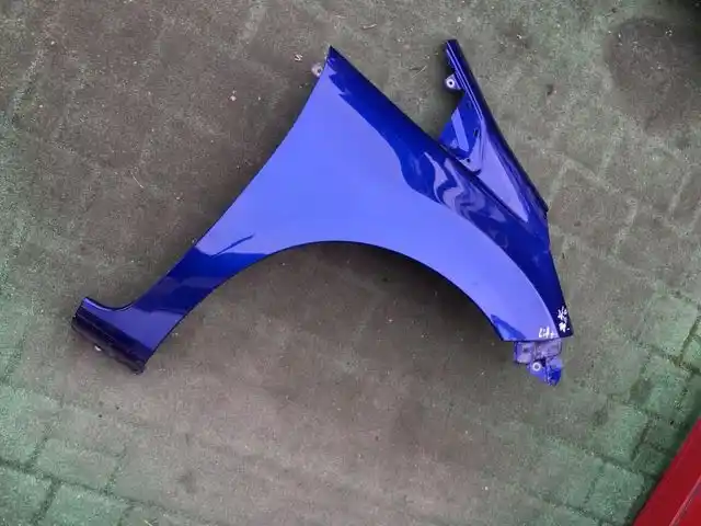 Honda Jazz III Lift 2011- Błotnik Prawy