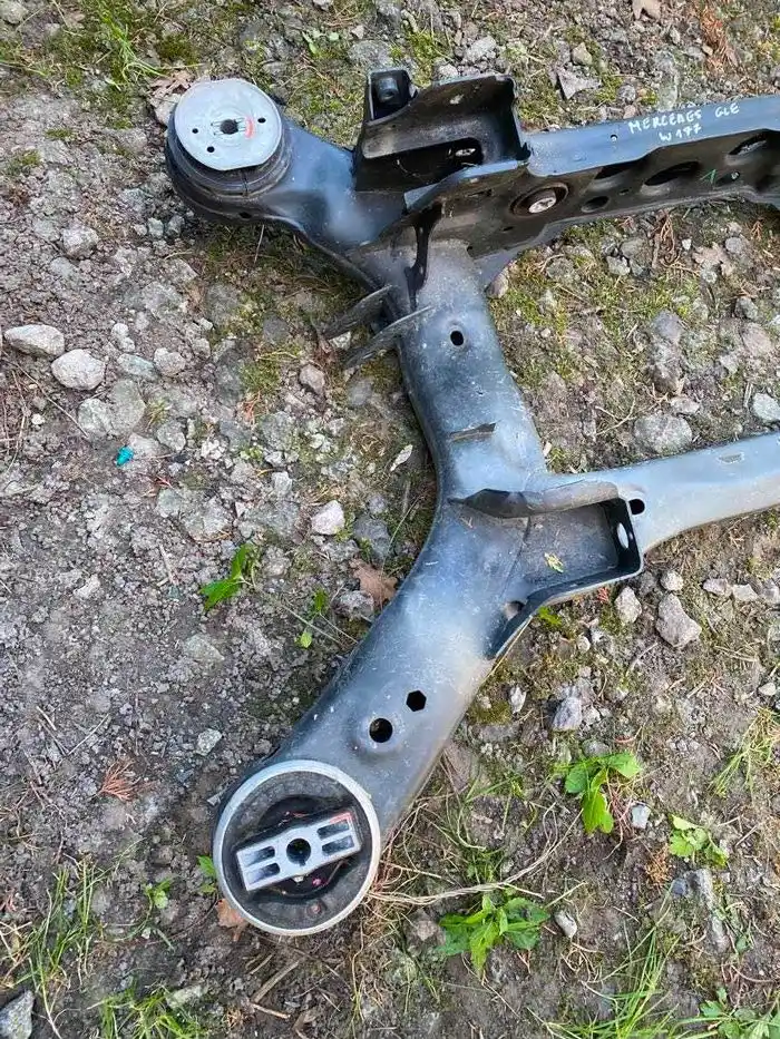 Mercedes GLE W167 Sanki Wózek Tył