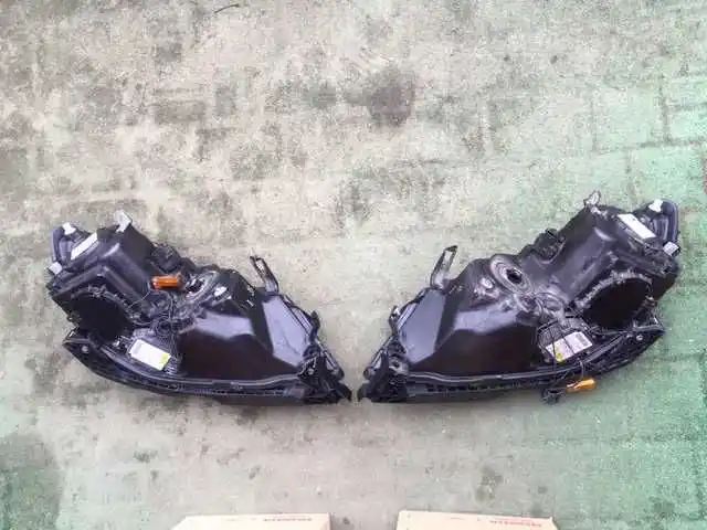 Honda Legend IV kb1 2006- Lampa Przód prawa Xenon Europa
