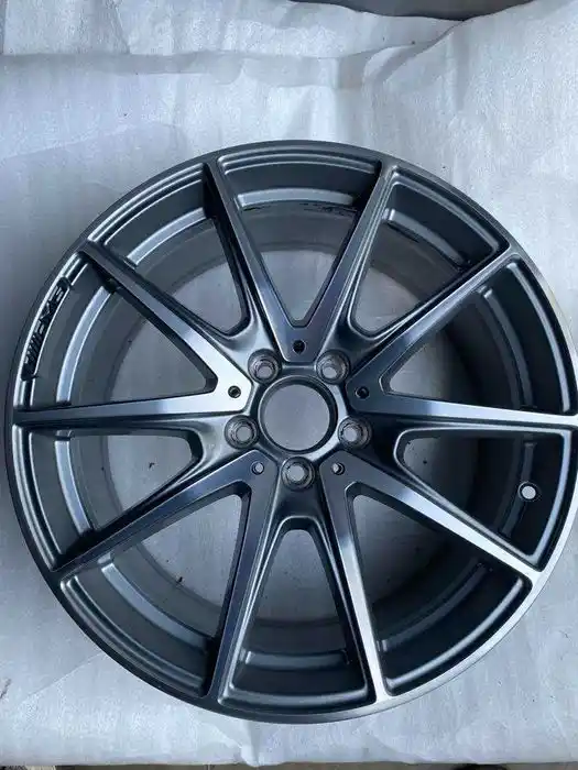 Mercedes E Klasa W213 Pojedyńcza Felga 19