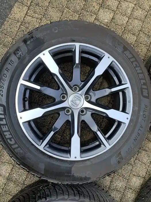 HODA CRV CR-V V 2018- koła zima 18 MICHELIN ALPIN 5  235/60/18 7mm