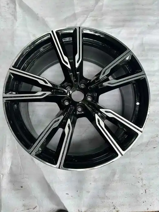BMW X5 G05 X6 G06 Pojedyncza Felga 22
