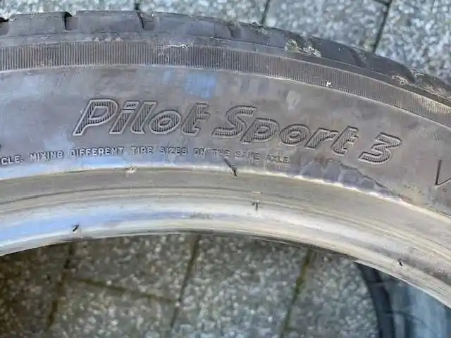 Opona Michelin Pilot Sport 3