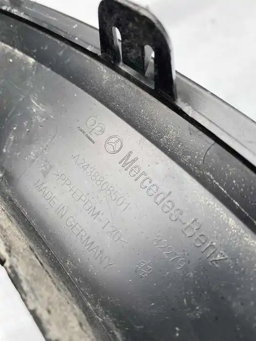 Mercedes EQB W243 Listwa Błotnika Przednia Lewa