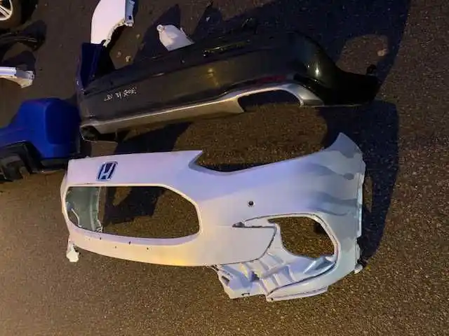 HONDA ZRV ZR-V Sport  Zderzak ładny inne